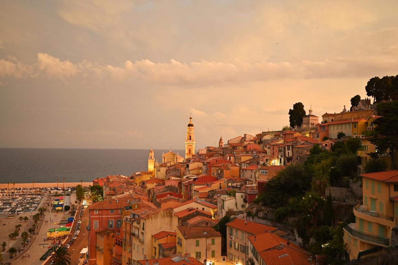 Villa L'Ensoleillee Vue Panoramique Mer, 250 M De La Plage Et Du Centre Ville Menton Luaran gambar