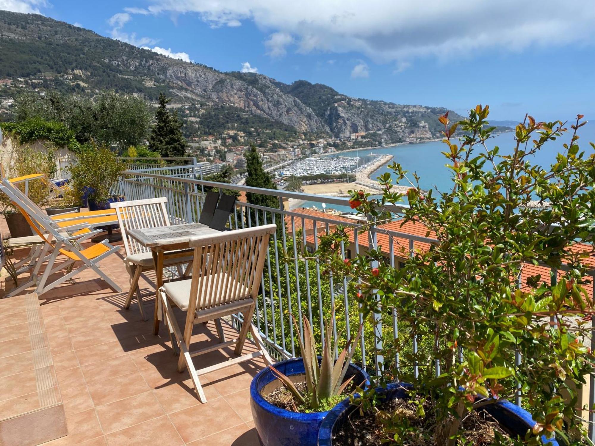 Villa L'Ensoleillee Vue Panoramique Mer, 250 M De La Plage Et Du Centre Ville Menton Luaran gambar